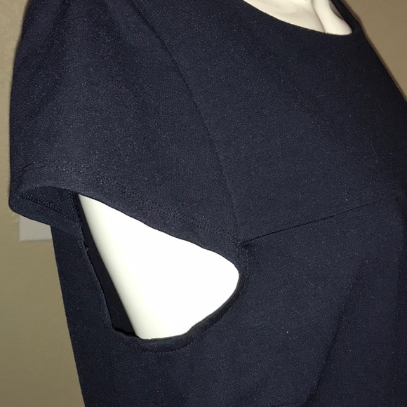 Banana Republic Fit & Flair dress - Picture 6 of 8